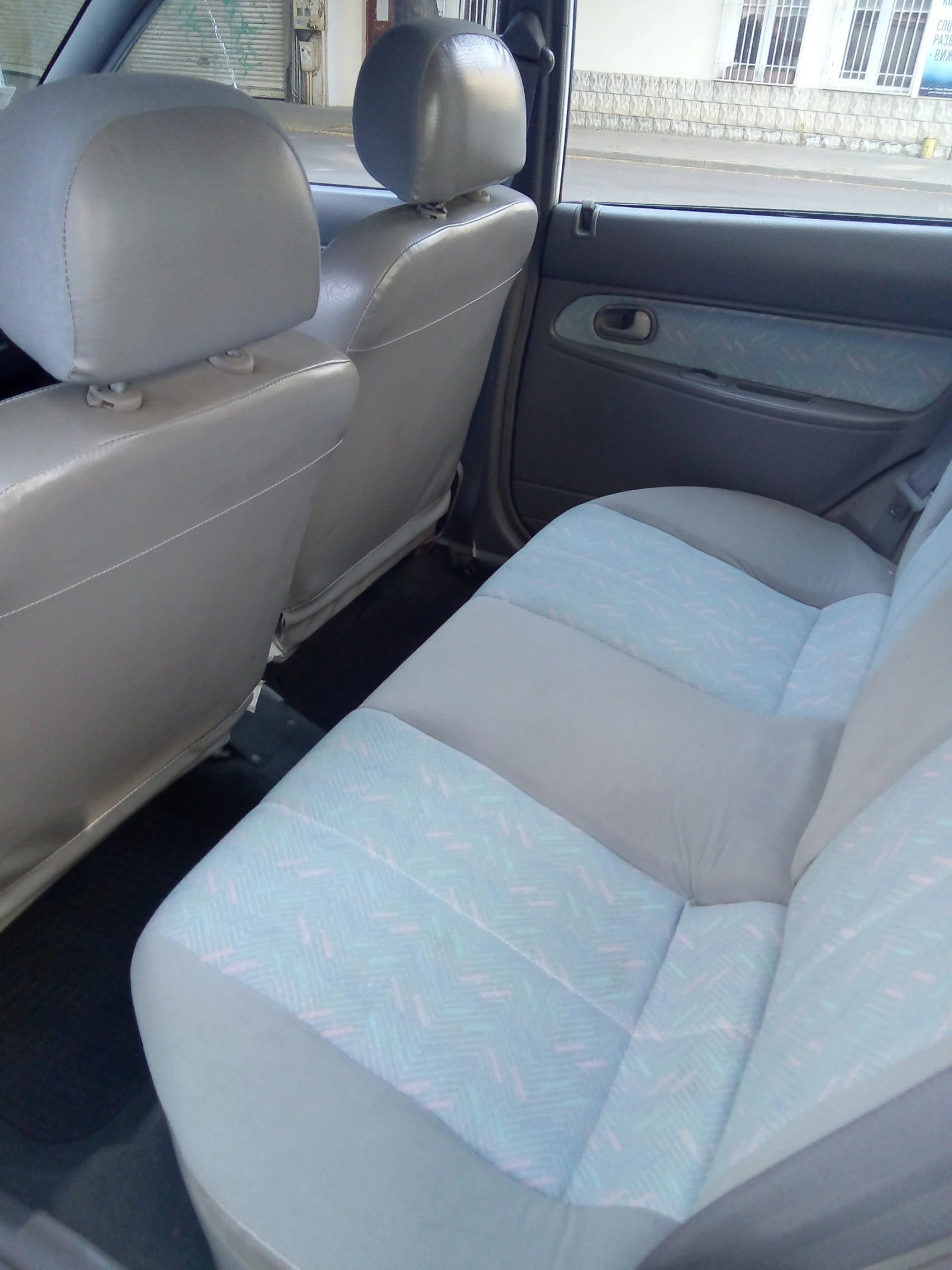 Kia Avella delta 1.5 SOHC V2, снимка 5 - Автомобили и джипове - 54973798