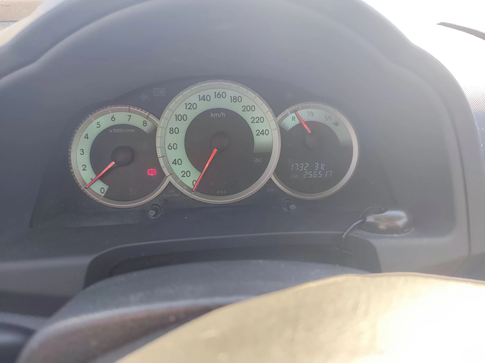 Toyota Corolla verso, снимка 7 - Автомобили и джипове - 55080502