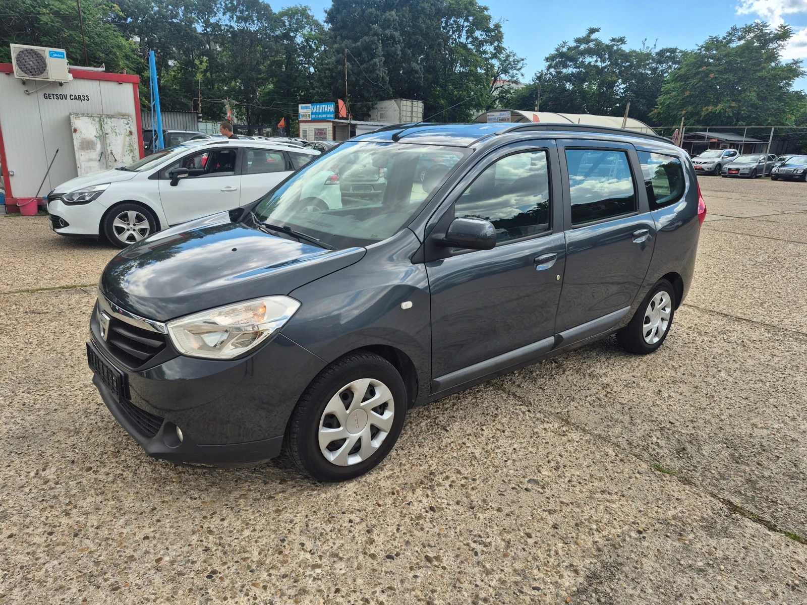 Dacia Lodgy Внимание 135000км , снимка 2 - Автомобили и джипове - 55164074