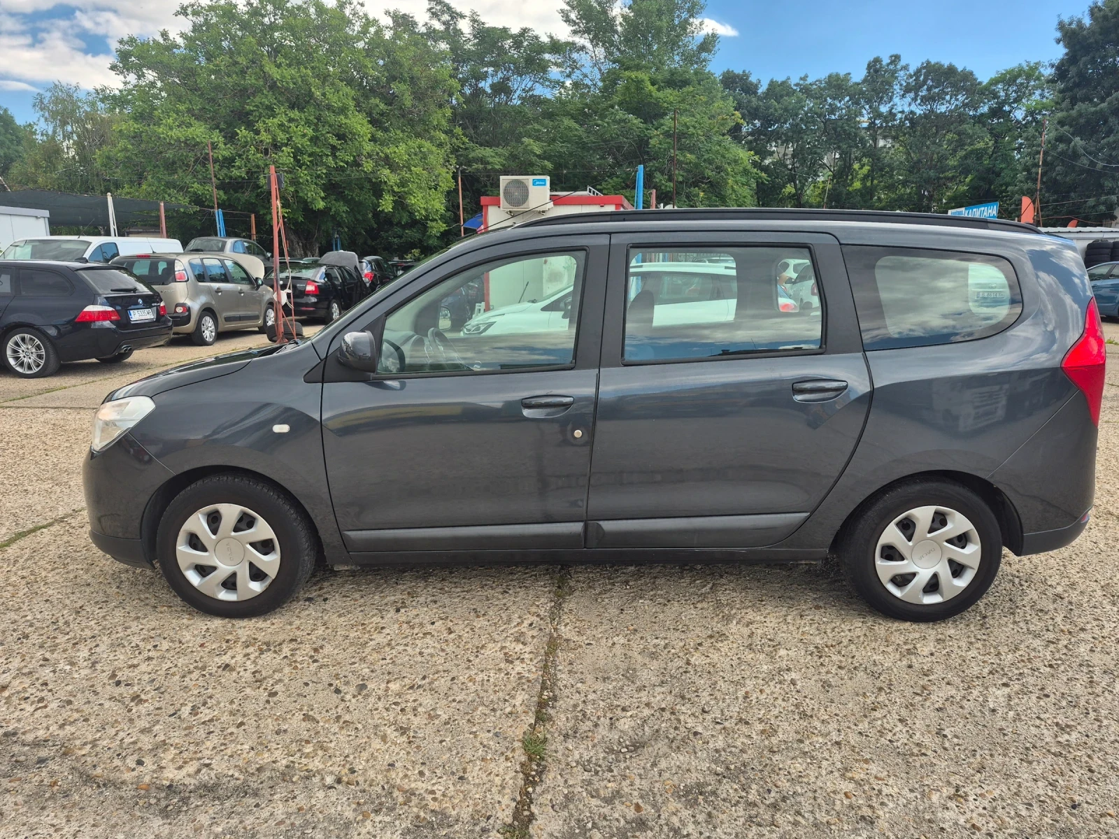 Dacia Lodgy Внимание 135000км , снимка 3 - Автомобили и джипове - 55164074