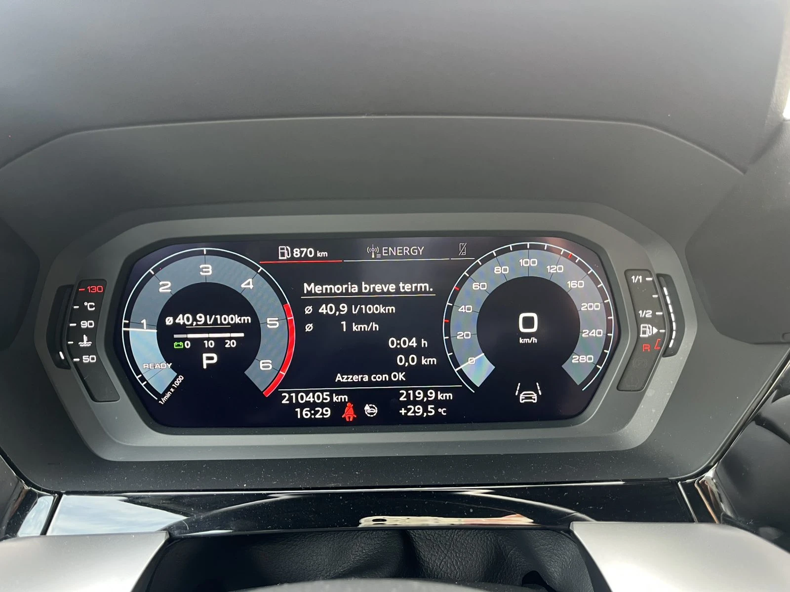 Audi A3 2.0 DISEL, снимка 14 - Автомобили и джипове - 55222099