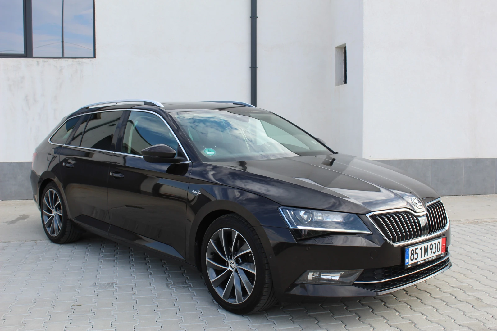 Skoda Superb 2.0TDI 190кс Laurent&Klement/DSG/Панорама, снимка 3 - Автомобили и джипове - 55317808