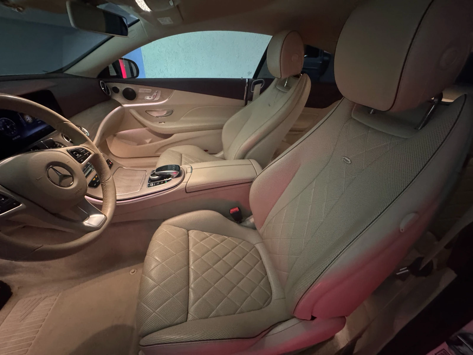 Mercedes-Benz E 220 4 MATIC DESIGNO, снимка 12 - Автомобили и джипове - 55824404