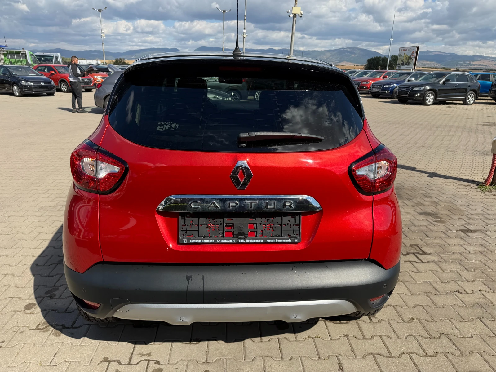 Renault Captur 1.2TCe AVTOMAT/NAVI/KAMERA/KOJA EURO 6, снимка 7 - Автомобили и джипове - 56213225