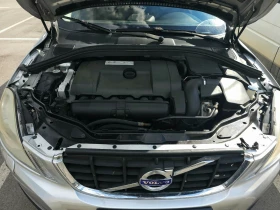 Volvo XC60 3.2 AWD, снимка 3