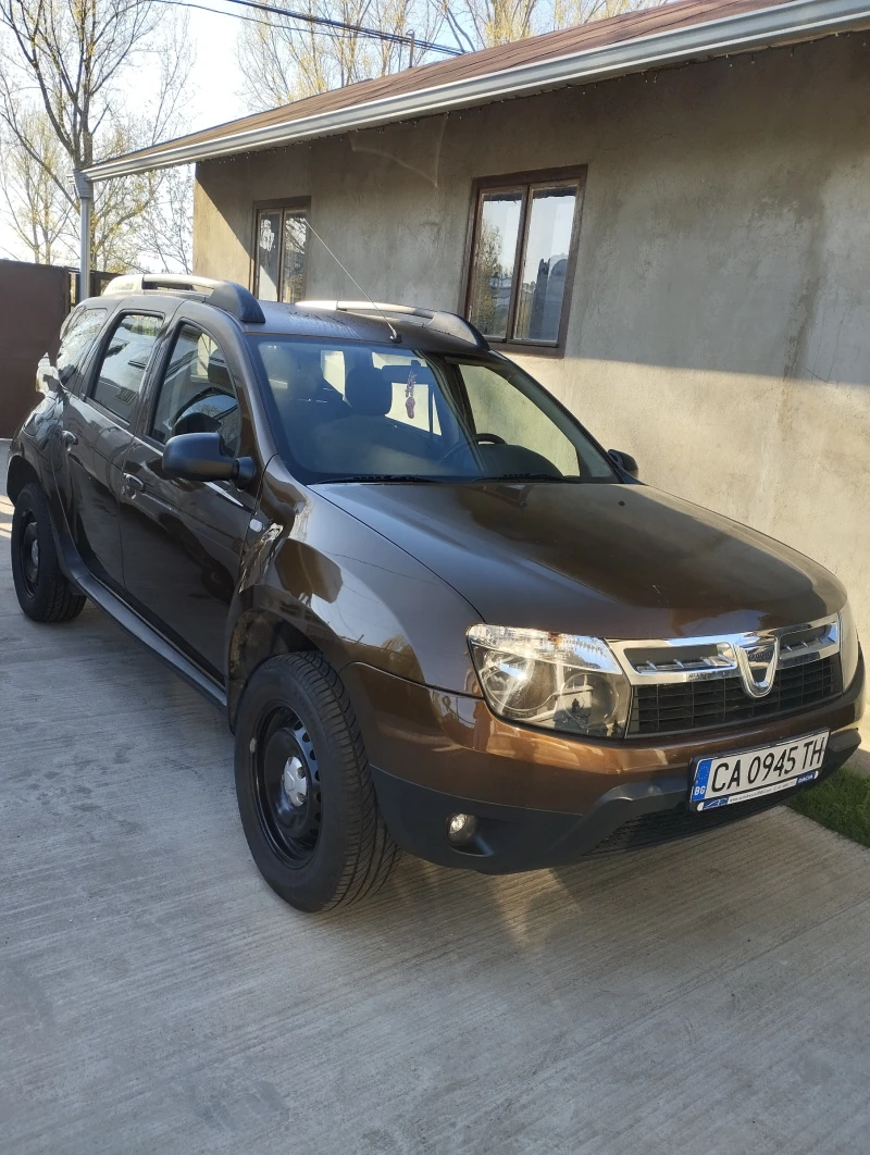 Dacia Duster, снимка 13 - Автомобили и джипове - 47612810