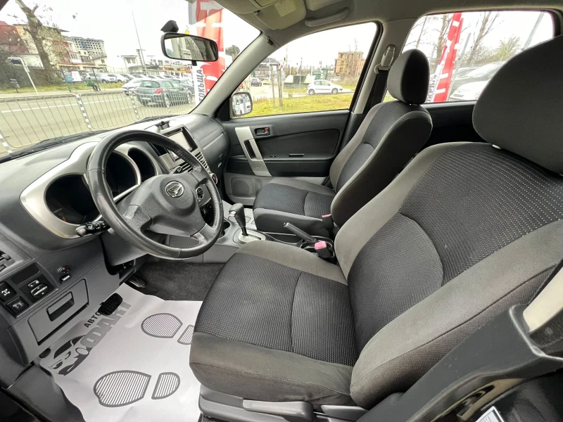 Daihatsu Terios 1.5i/ГАЗ/4х4/AVTOMAT, снимка 8 - Автомобили и джипове - 48218440