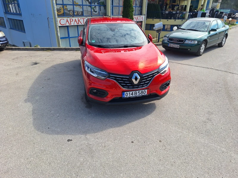 Renault Kadjar 1.3 TCЕ, снимка 14 - Автомобили и джипове - 51670285