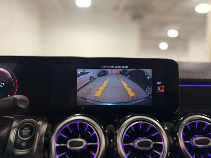 Mercedes-Benz GLB * GLB250 4M * CARFAX * ЦЕНА ДО БГ, снимка 12 - Автомобили и джипове - 53223625