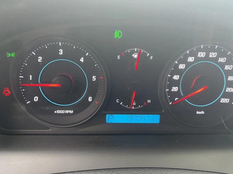 Chevrolet Captiva, снимка 7 - Автомобили и джипове - 53323181