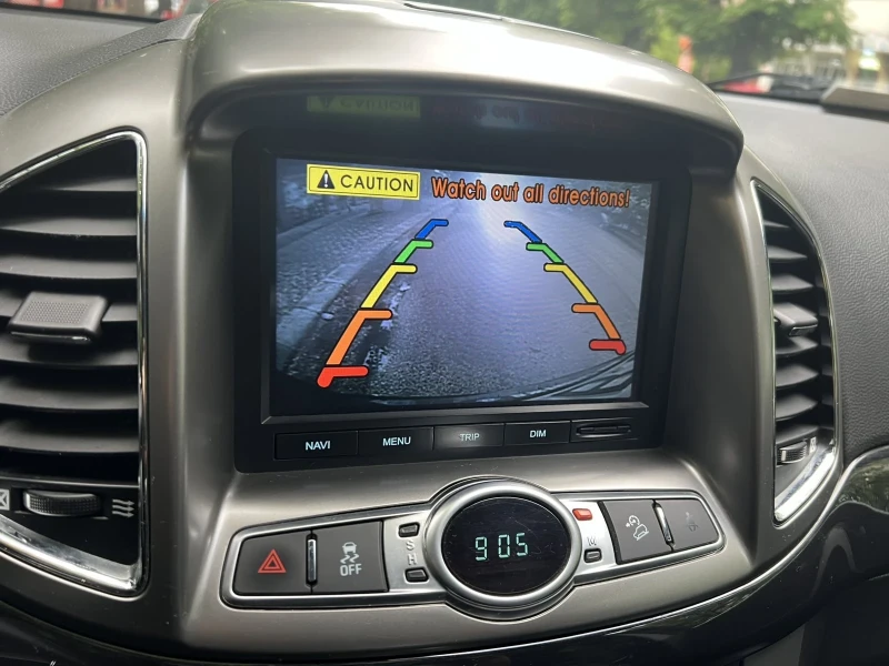 Chevrolet Captiva, снимка 8 - Автомобили и джипове - 53323181