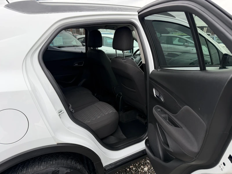 Opel Mokka 1.7 CDTI COSMO, снимка 11 - Автомобили и джипове - 53591201