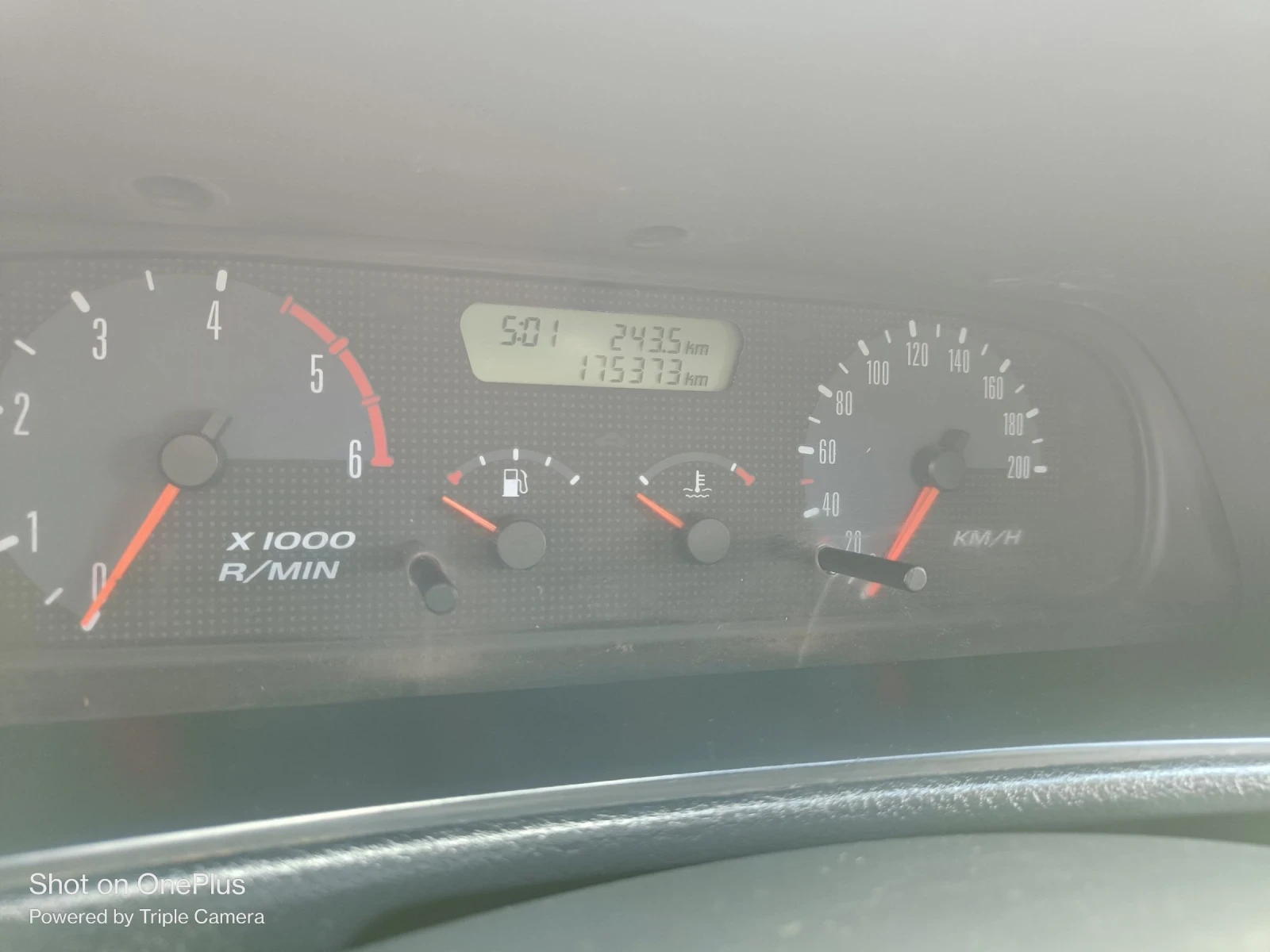 Nissan Terrano  - изображение 10