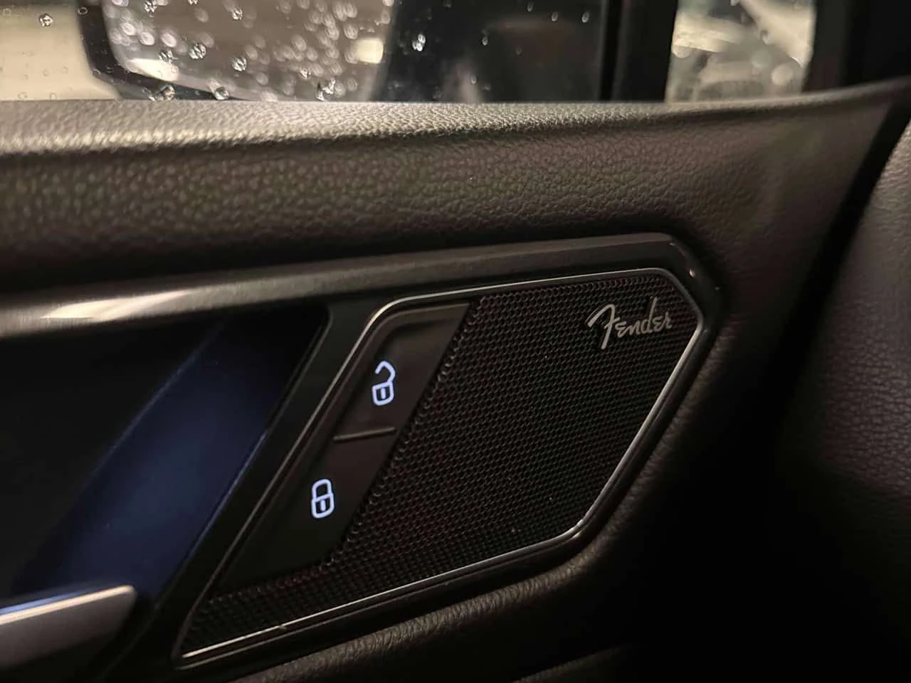 VW Tiguan * Highline * CARFAX * ЦЕНА ДО БГ - изображение 10