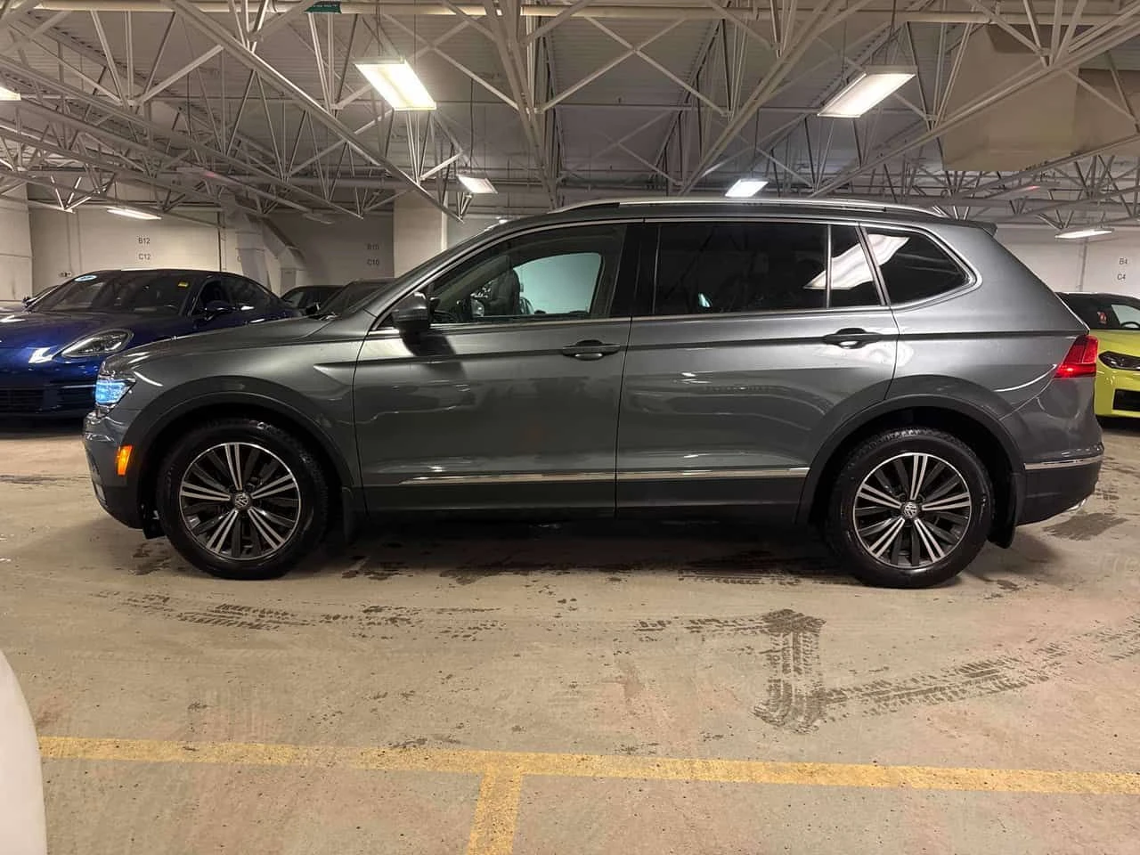 VW Tiguan * Highline * CARFAX * ���� �� �� | Mobile.bg � ����������� 15