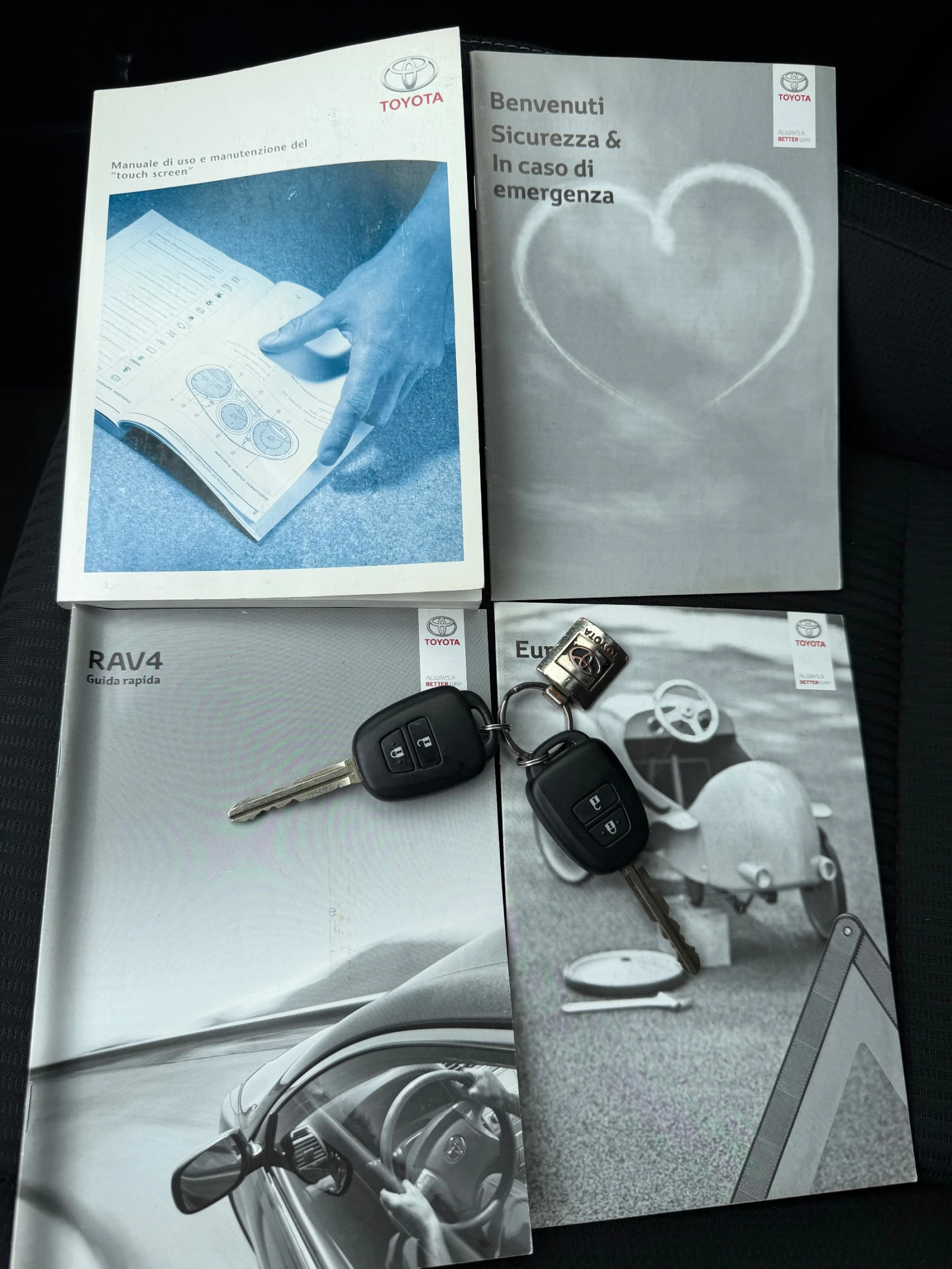 Toyota Rav4 2.0 D-4D 2WD STYLE NAVI CAMERA, снимка 17 - Автомобили и джипове - 53995601