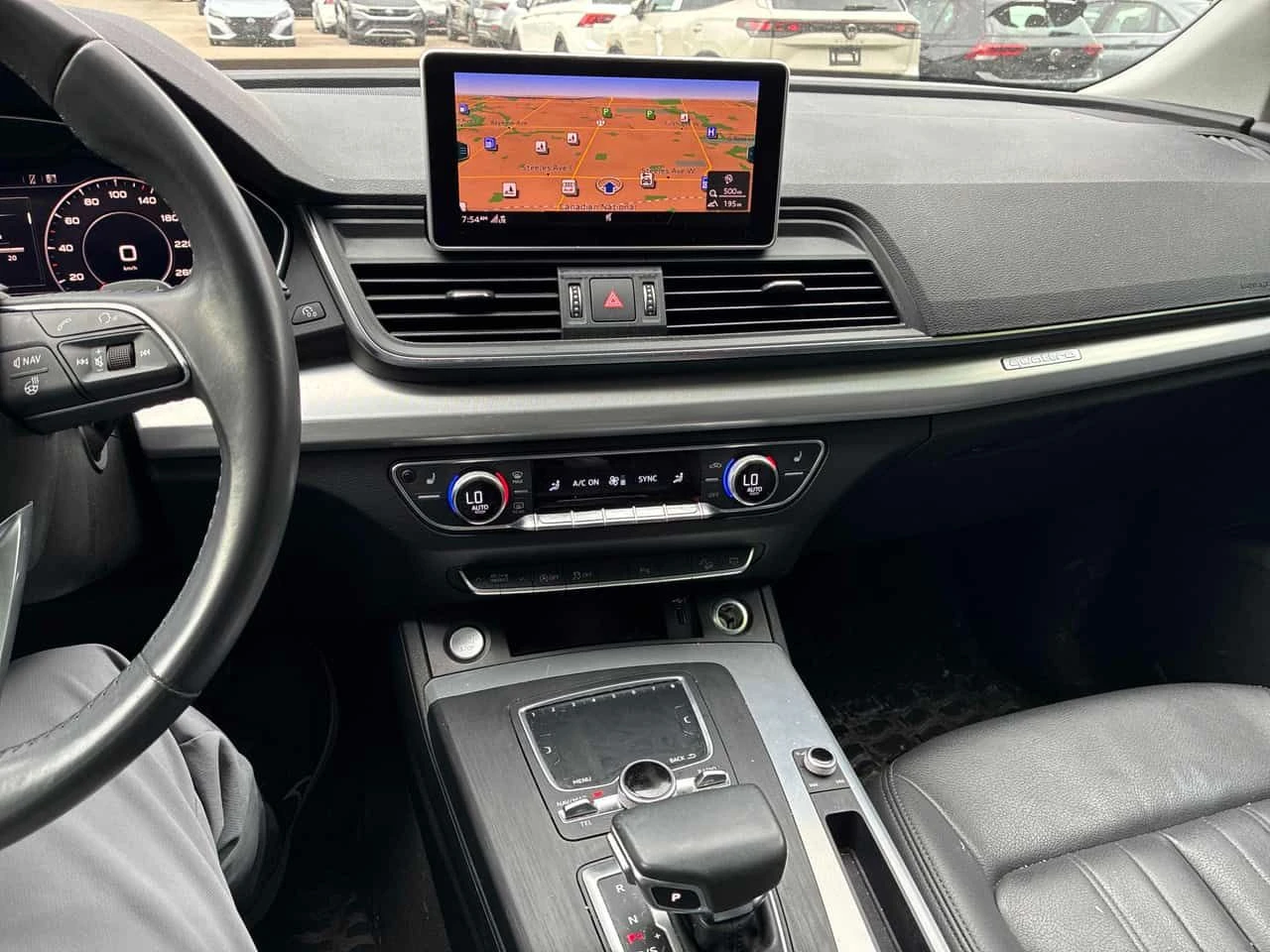 Audi Q5 * Progressiv * ПОДГРЕВИ* ПАНОРАМА* , снимка 9 - Автомобили и джипове - 55062649