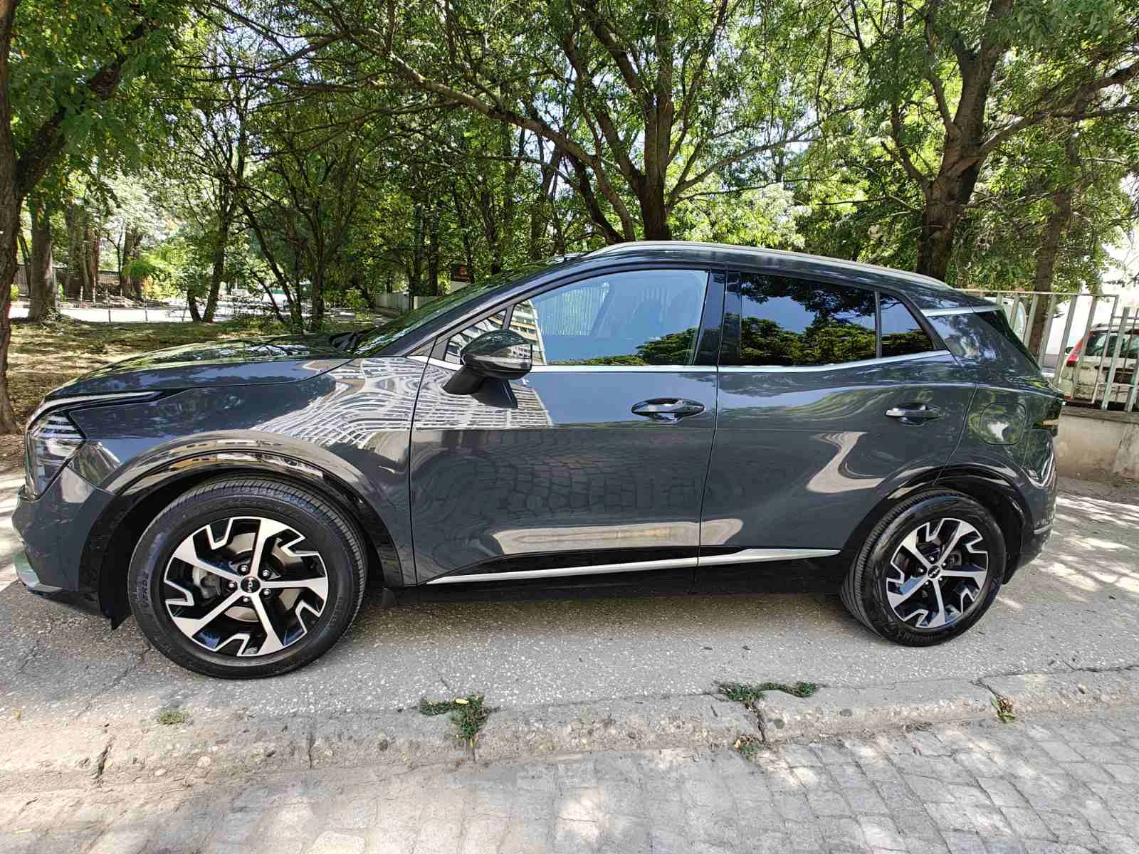 Kia Sportage, снимка 8 - Автомобили и джипове - 55574721