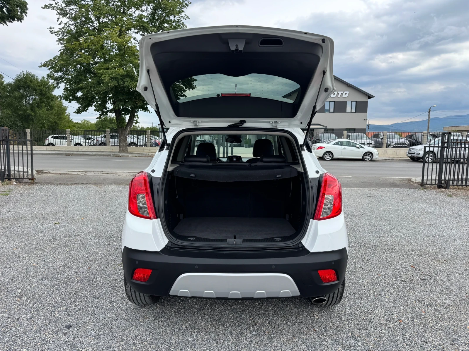 Opel Mokka 1.6CDTI COSMO 6speed EURO 6, снимка 16 - Автомобили и джипове - 55606335