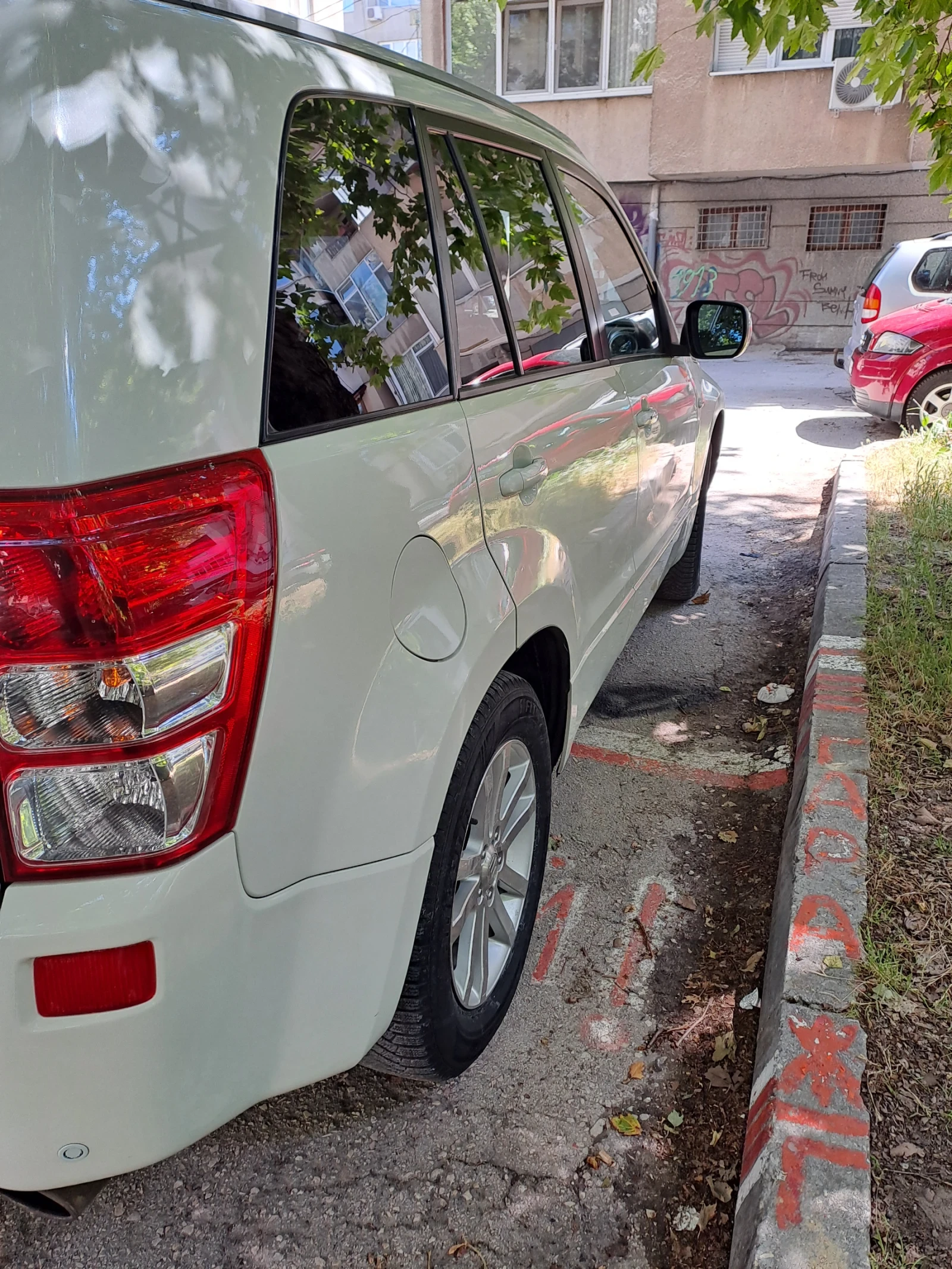 Suzuki Grand vitara, снимка 3 - Автомобили и джипове - 55672684