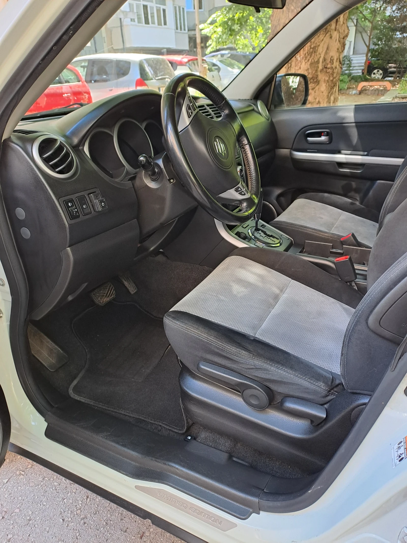 Suzuki Grand vitara, снимка 7 - Автомобили и джипове - 55672684