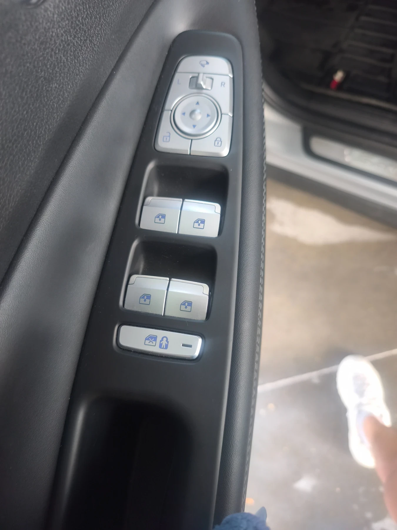 Hyundai Santa fe Calligraphy, снимка 12 - Автомобили и джипове - 55687847