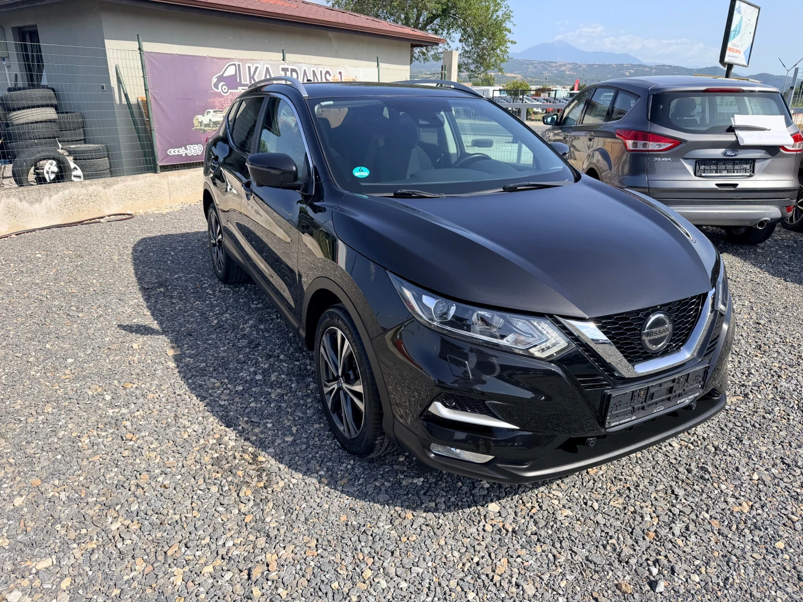 Nissan Qashqai 1.2 * АВТОМАТ * TEKNA* , снимка 2 - Автомобили и джипове - 55710767