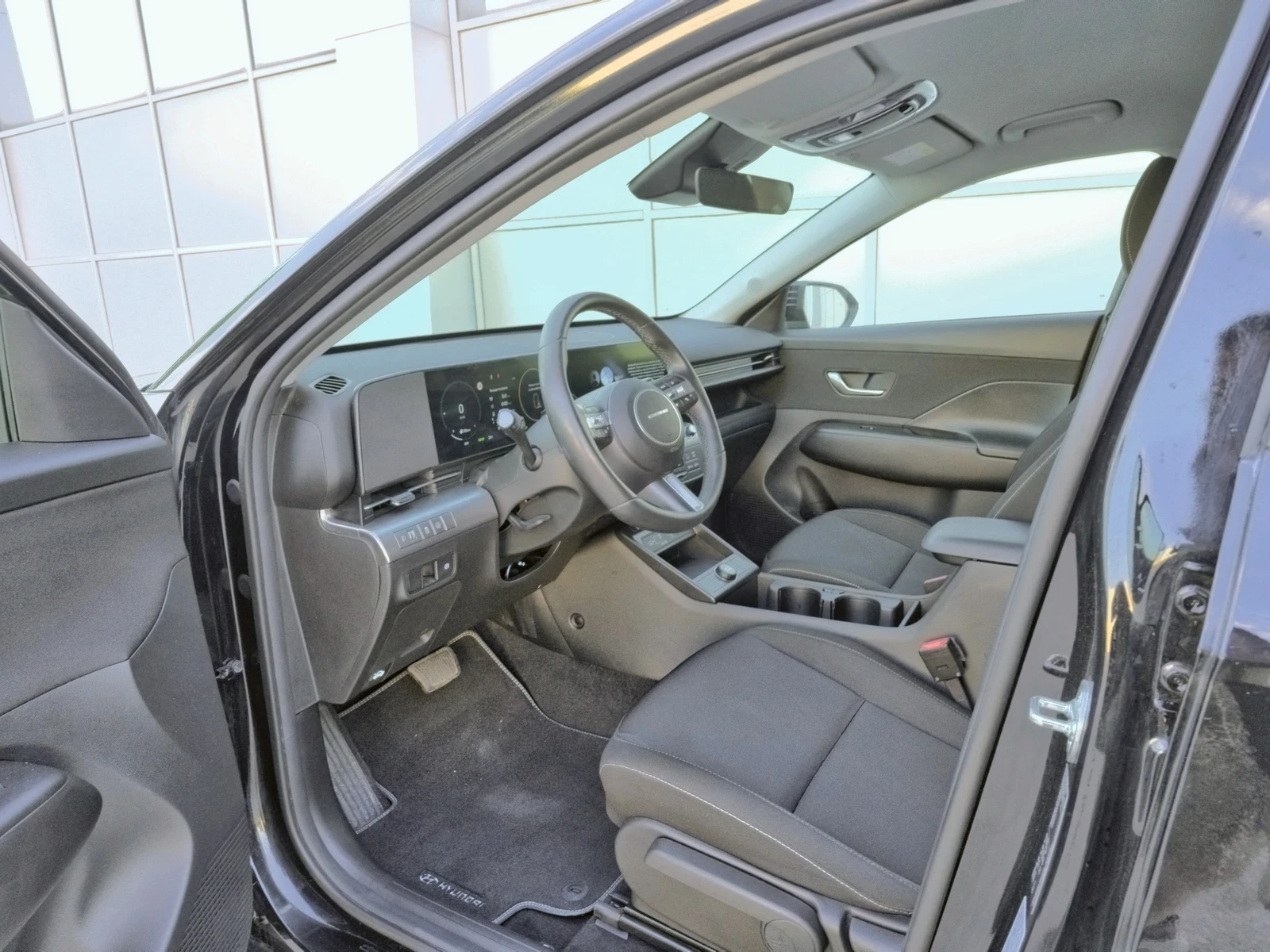 Hyundai Kona 1.6 GDI HEV ������ 141 �.�. ����������� ������ �� | Mobile.bg � ����������� 8