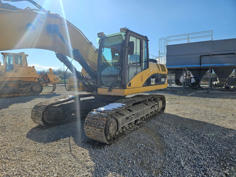 Багер Cat 324D, снимка 3 - Индустриална техника - 53434327