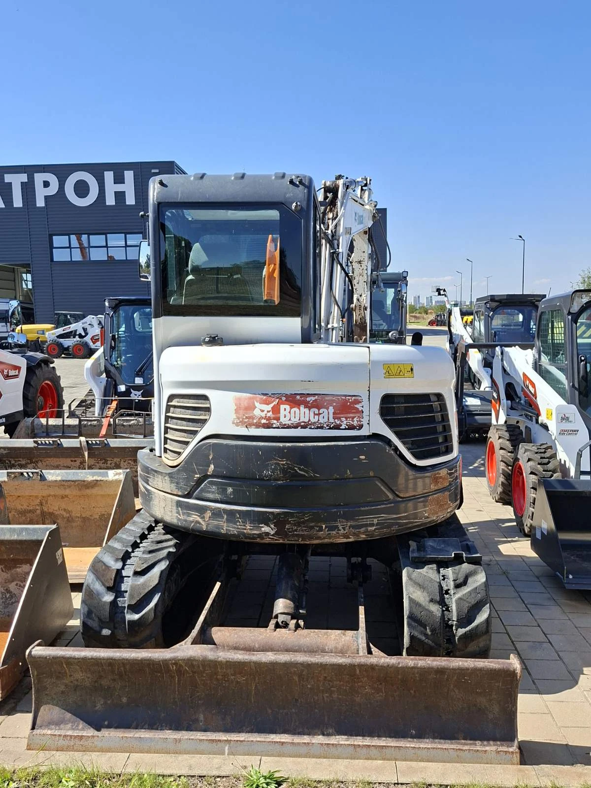Багер Bobcat E62, снимка 3 - Индустриална техника - 56129426