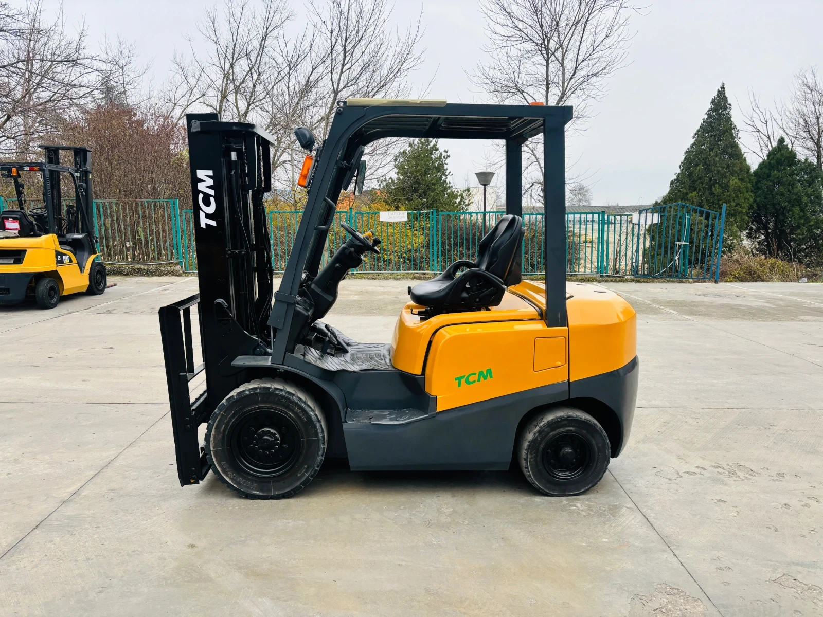 ������� TCM ��� �����������, ������� ���������� | Mobile.bg � ����������� 1