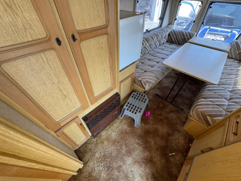 Каравана Swift, снимка 10 - Каравани и кемпери - 51474191