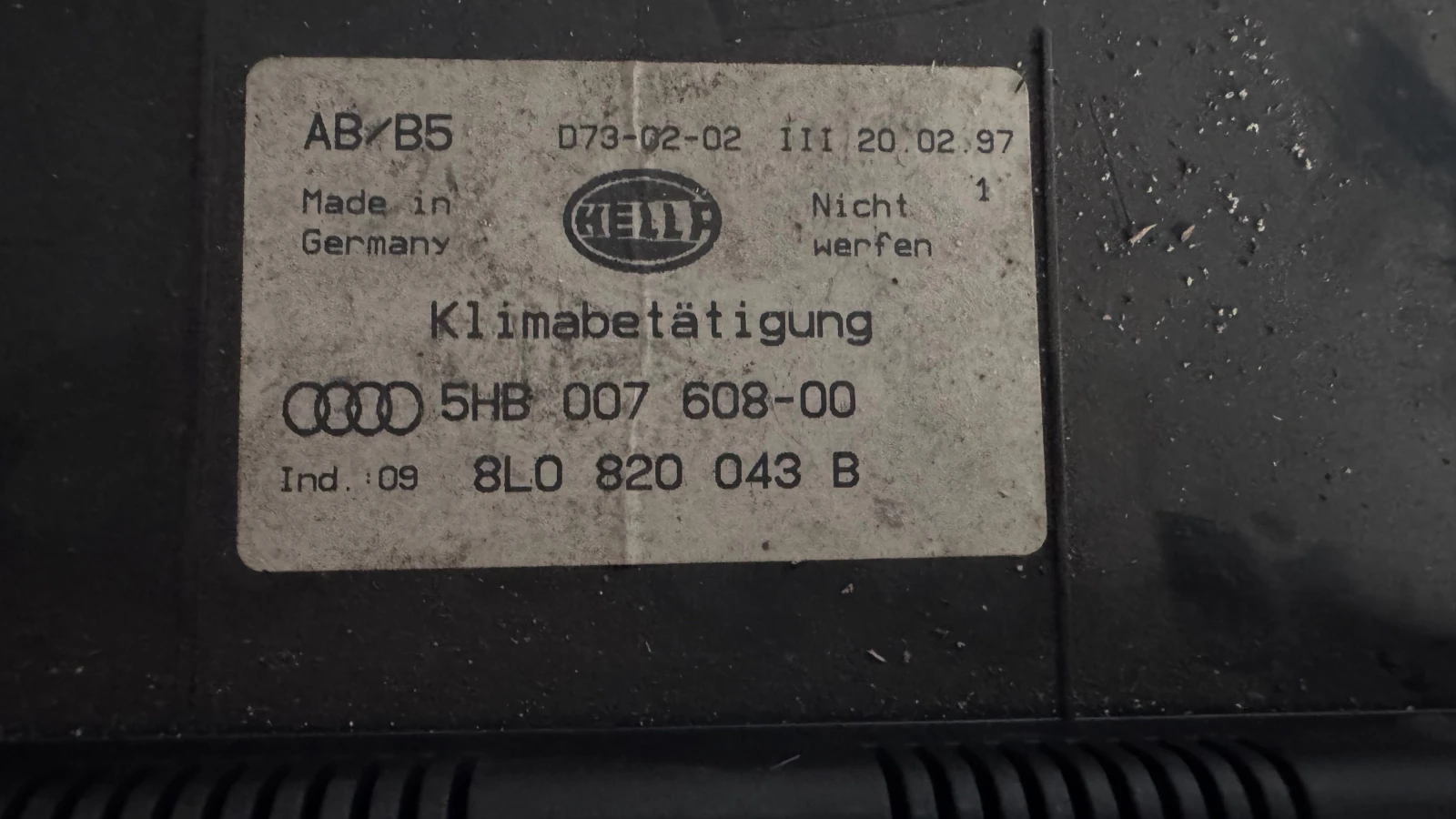   /  /  a Audi A3 - 5HB007608-00  /  8L0820043B | Mobile.bg   2