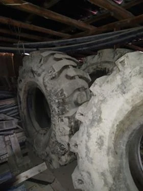 Гуми, снимка 3