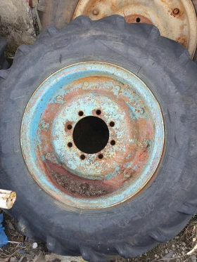 Гуми с джанти, снимка 1