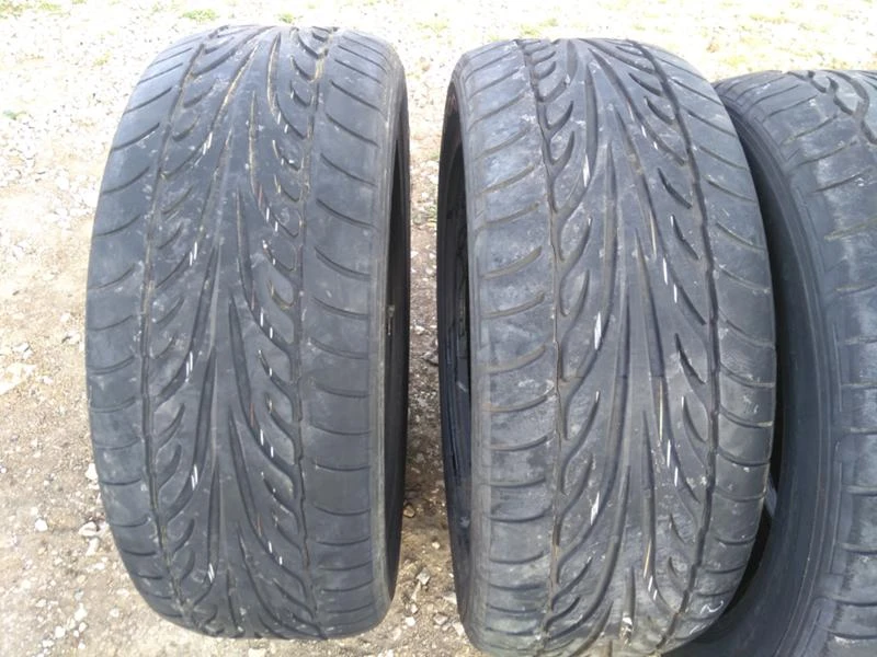 Гуми Летни 235/55R17, снимка 2 - Гуми и джанти - 28645566