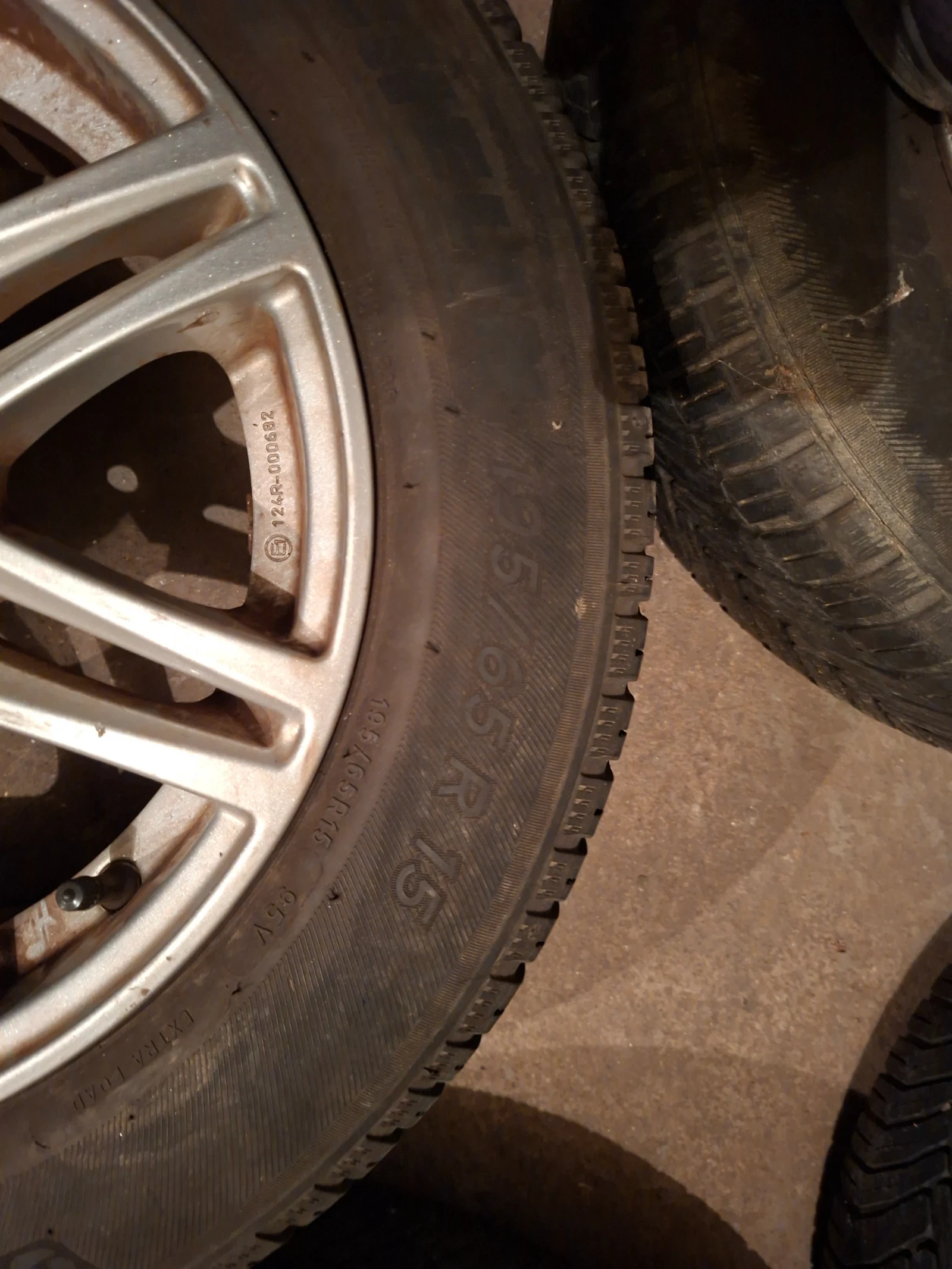 ���� 195/65R15 | Mobile.bg � ����������� 4