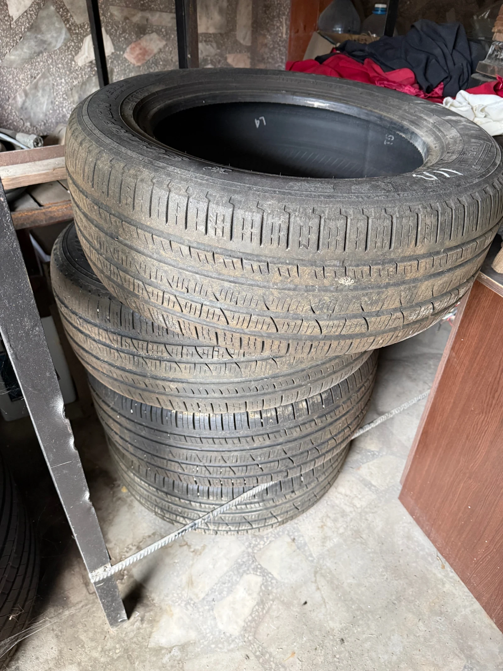 Гуми Летни 235/60R18