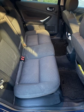 Ford Mondeo Ghia, снимка 4