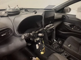 Toyota Yaris Cross 1.5HYBRID, снимка 11