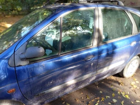 Renault Megane Сценик , снимка 2