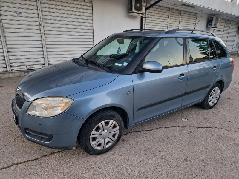 Skoda Fabia 1.2 АГУ Клима, снимка 4 - Автомобили и джипове - 47269696