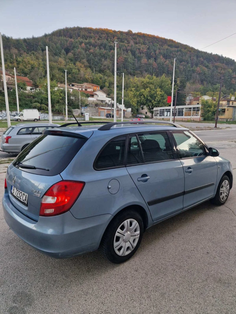 Skoda Fabia 1.2 АГУ Клима, снимка 5 - Автомобили и джипове - 47269696