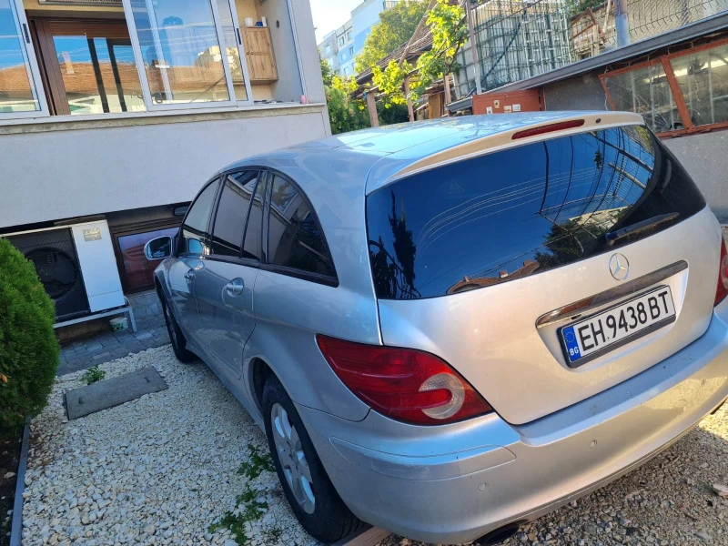 Mercedes-Benz R 350, снимка 3 - Автомобили и джипове - 47809365