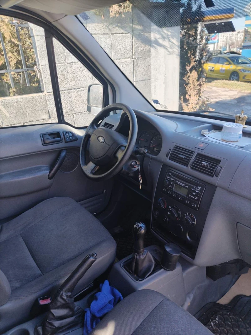 Ford Connect, снимка 6 - Автомобили и джипове - 48408033