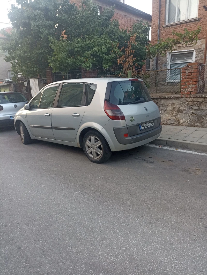 Renault Scenic 1.9, снимка 3 - Автомобили и джипове - 49160040