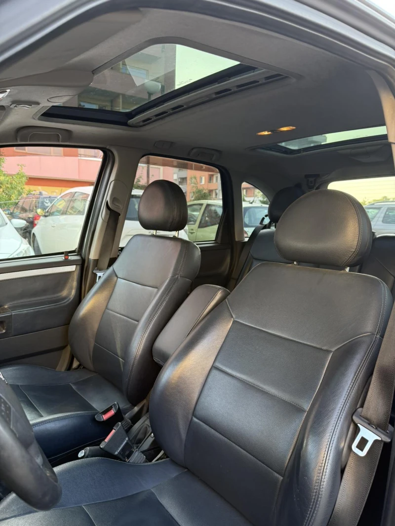 Opel Meriva 1.6, снимка 9 - Автомобили и джипове - 50756331