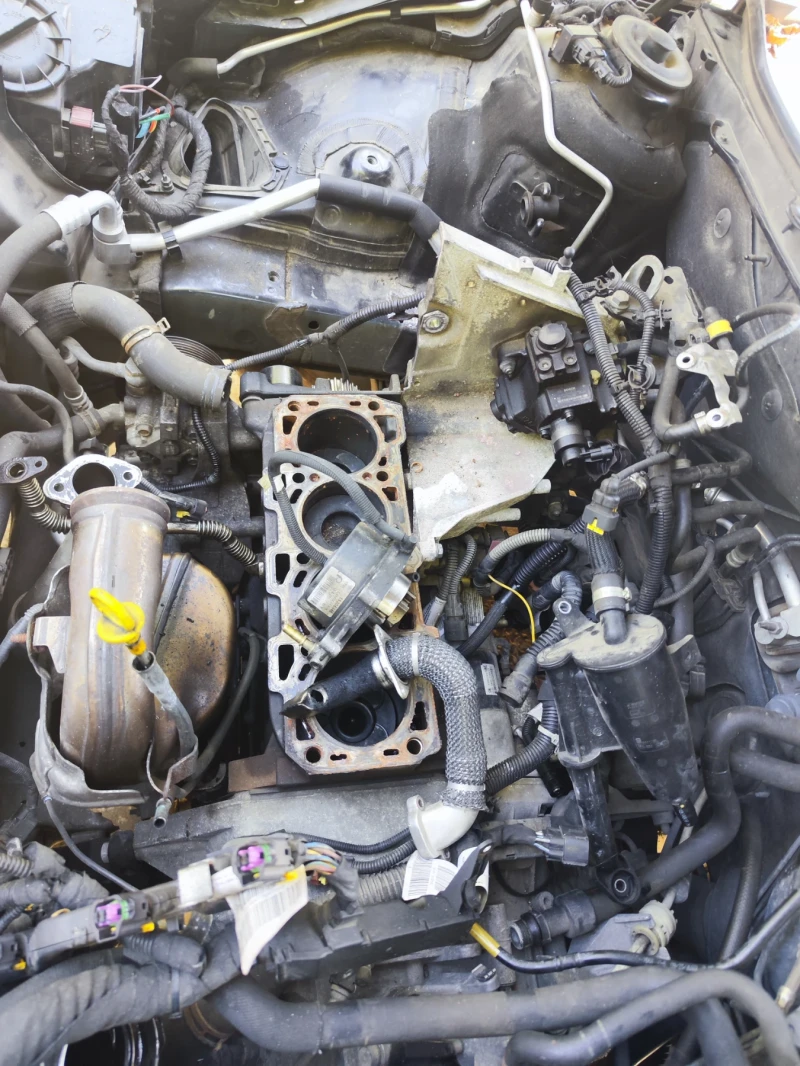 Opel Insignia 2.0 CDTI ПАНОРАМА 4Х4  LED, снимка 17 - Автомобили и джипове - 51915412