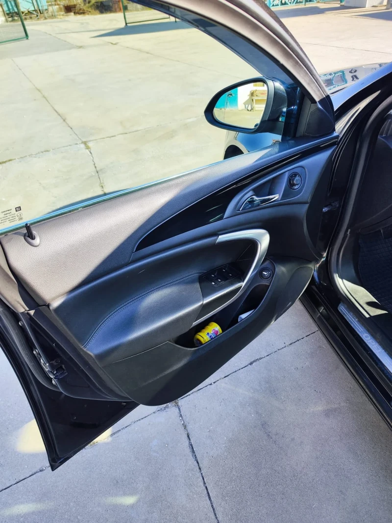 Opel Insignia 2.0 CDTI ПАНОРАМА 4Х4  LED, снимка 8 - Автомобили и джипове - 51915412
