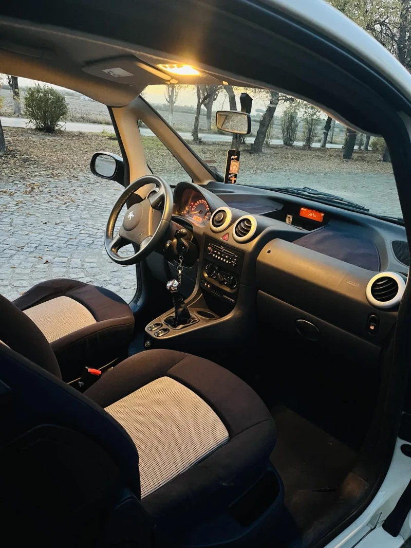 Peugeot 1007, снимка 10 - Автомобили и джипове - 51914249